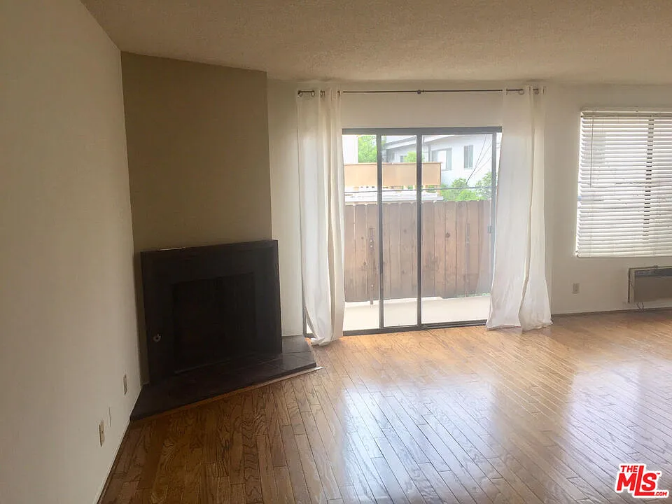 1 bed, 1.0 bath, 760 sqft, $2,800 — Photo 2