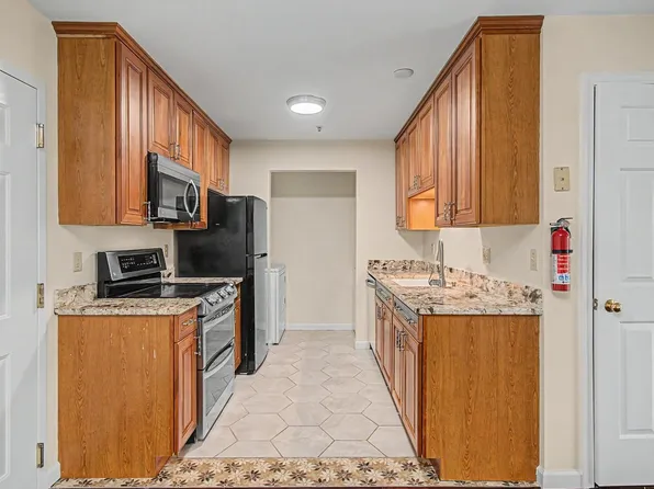 249 Hildred Drive, Burlington, VT 05401