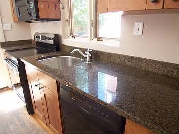 2nd image of 2727 W Grace St