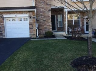 8 Lamerson Cir, Budd Lake, NJ 07828