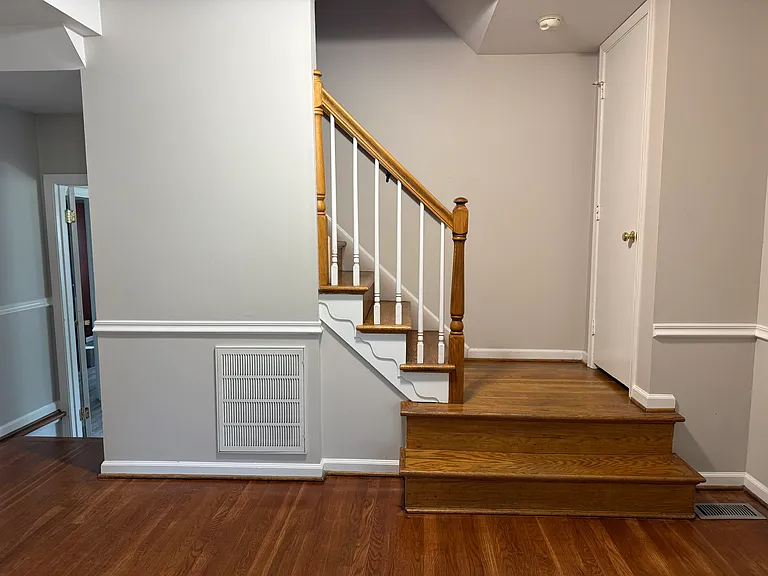 1616 Sainsbury Dr — Photo 2
