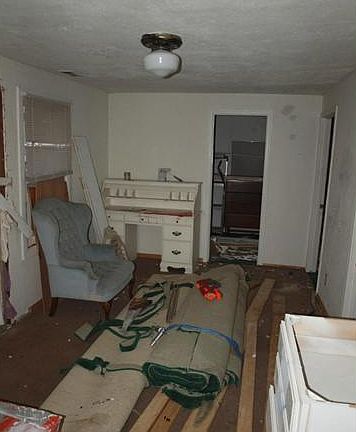 2nd image of 9432 Marlowe Ave