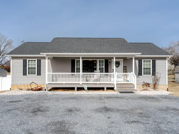 401 W C St, Elkton, VA 22827
