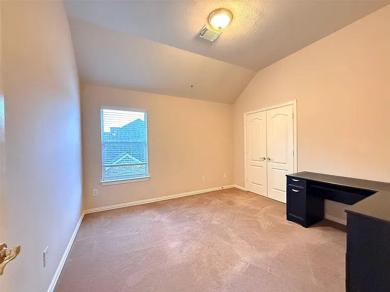 2144 Brittany Colony Dr — Photo 32