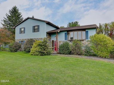55 Hillcrest Dr, Cogan Station, PA, 17728