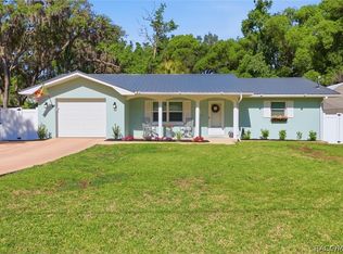 1104 Lake Shore Dr, Inverness, FL 34450