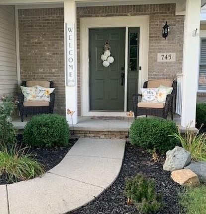2nd image of 745 Streamview Dr