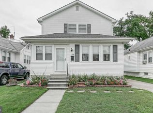 135 Manor Ave, Oaklyn, NJ 08107