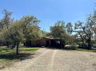 8249 Foxcross Dr, Spring Branch, TX 78070