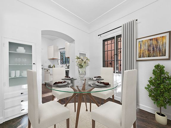 4th image of 2055 E 3rd St #1