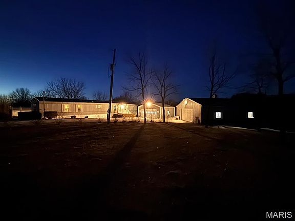 3rd image of 18046 Monroe Rd #453