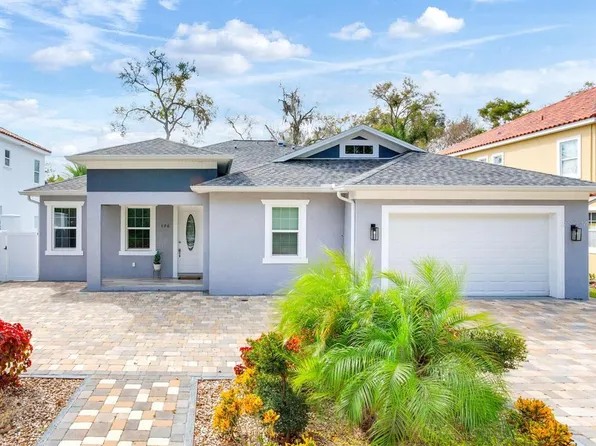 126 W Chapman Rd, Lutz, FL 33548