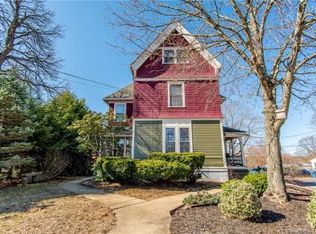 105 Maple St FLOOR 3, Danielson, CT 06239