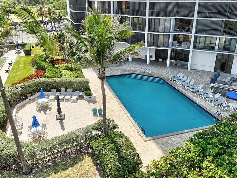 9650 S Ocean Dr #2003 — Photo 34