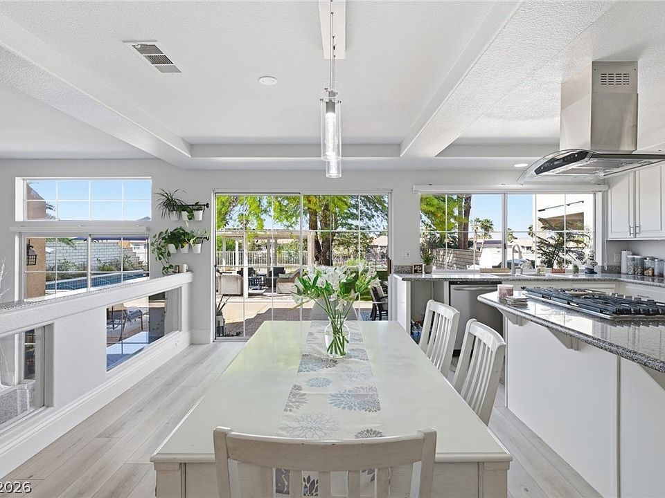 1st image of 2442 Legacy Island Cir