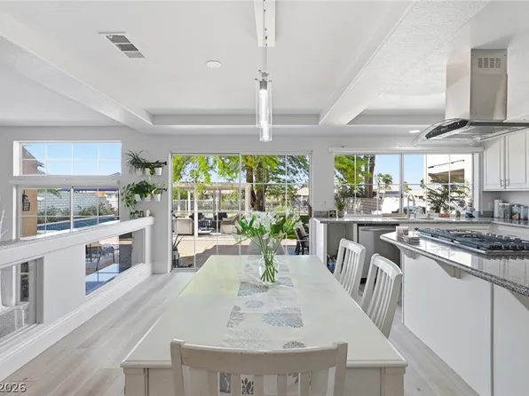 2442 Legacy Island Cir, Henderson, NV 89074
