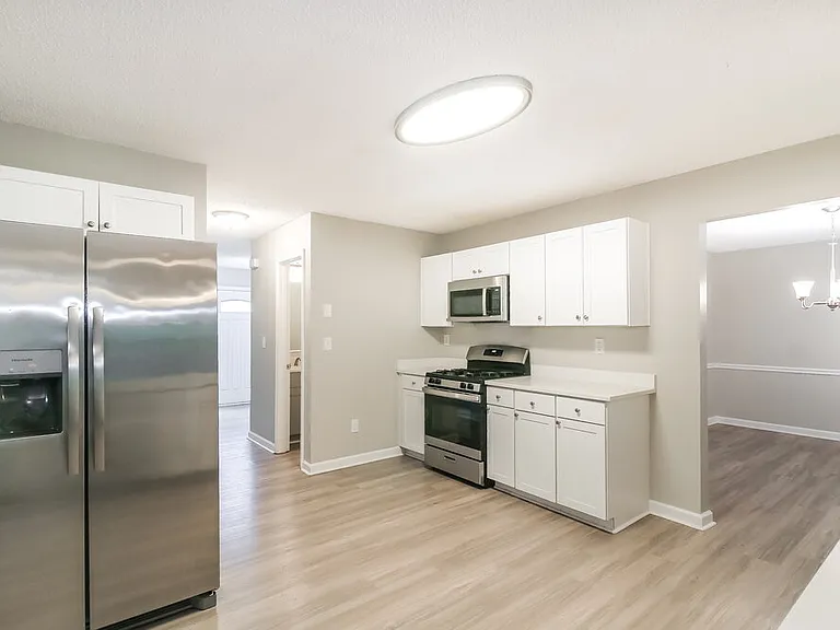 7210 Mahogany Dr — Photo 8