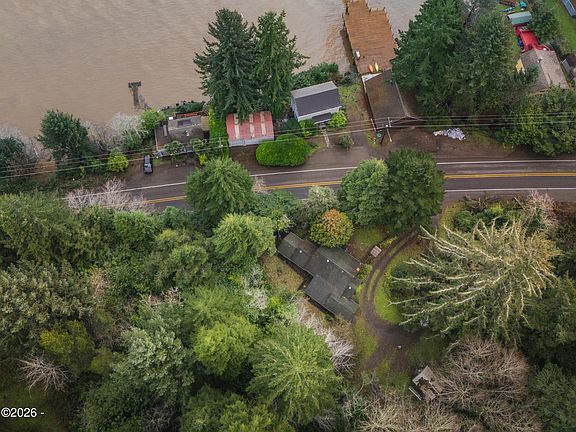 30th image of this home