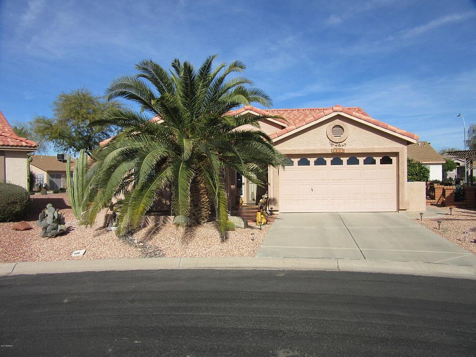 1st image of 6833 S Sawgrass Ct