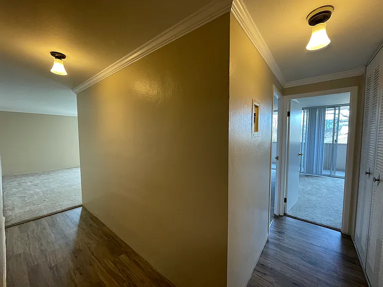 Residence at Governors Park — Photo 15