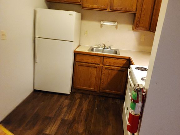 4th image of 222 S Peterboro St APT 3D