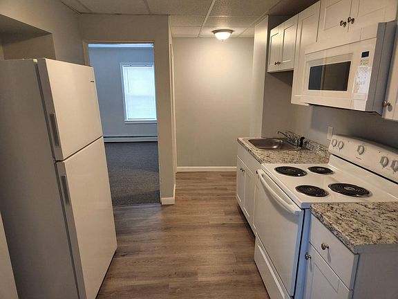3rd image of 621 King Philip St #1W