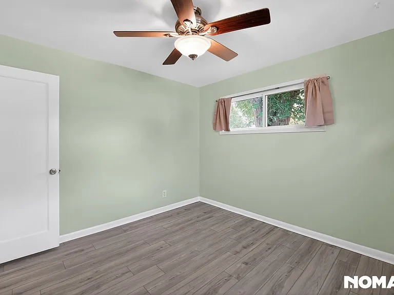 2520 S Knox Ct — Photo 13