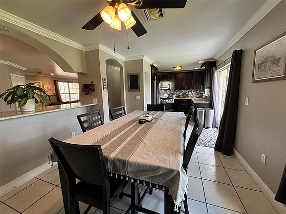 5th image of 8924 NW 53rd Court