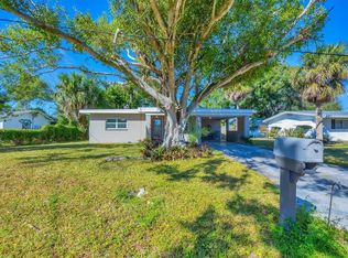 200 Sago Ln, Nokomis, FL 34275