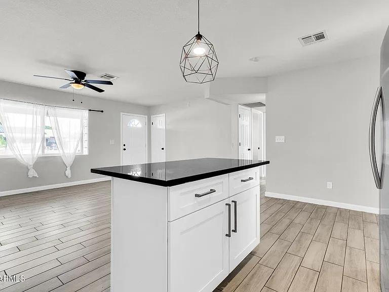 449 E Harmony Ave — Photo 11