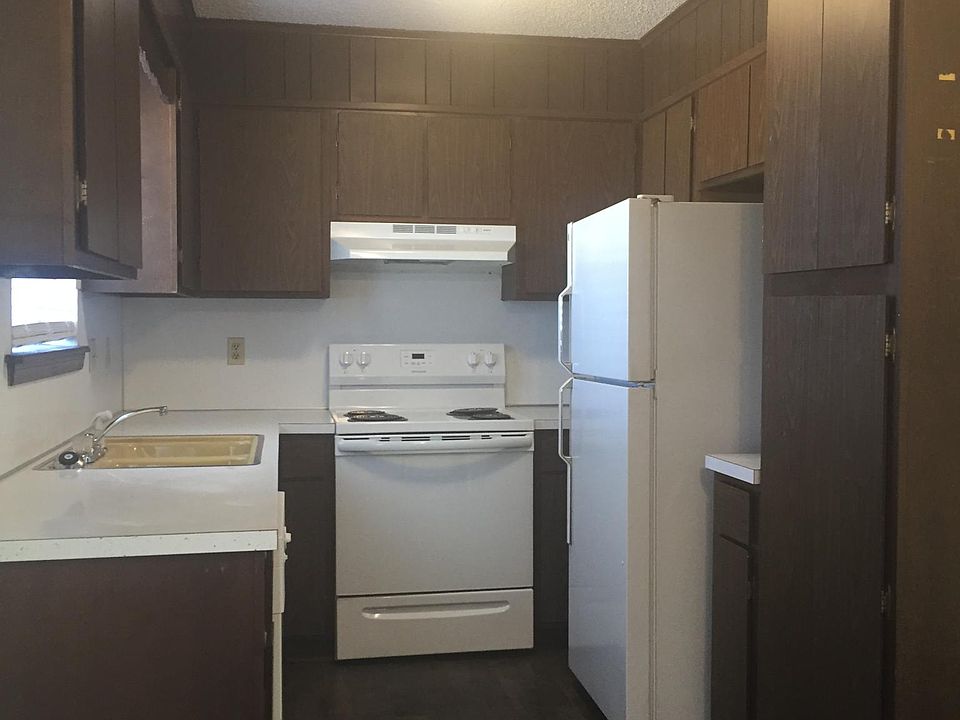 1st image of 1402 W Lillian St #C