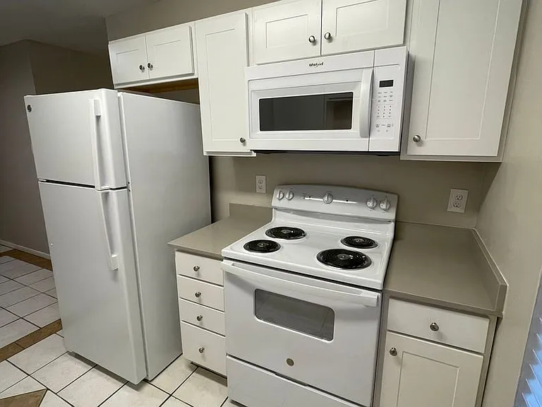 809 San Saba Dr — Photo 6