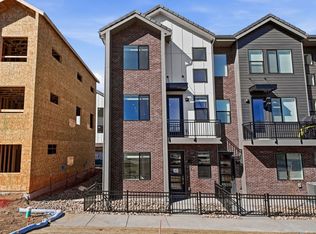 71 Ascent Trl, Englewood, CO 80112