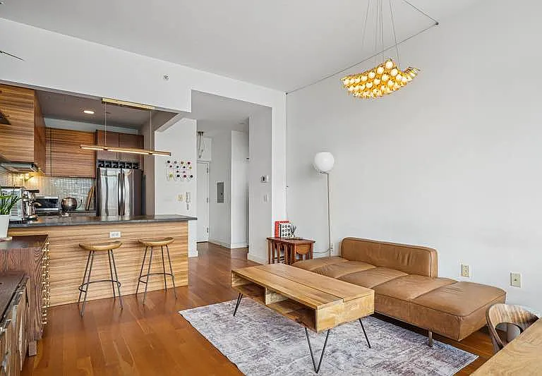 11-24 31st Ave #12C — Photo 5