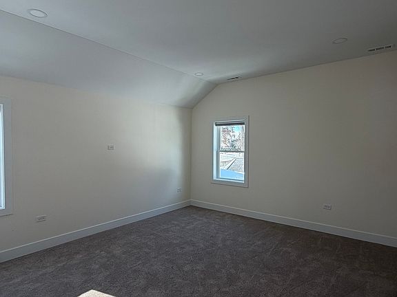 5th image of 915 S Spencer Rd #1