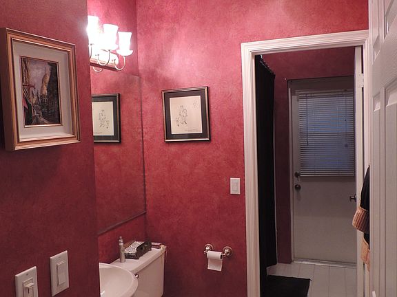 5th image of 4866 NW 67th Ave