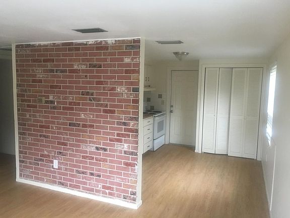 4th image of 15639 Westminister Ave APT 1