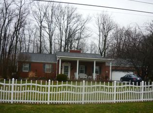 15905 Hickory Ave, Belle Center, OH 43310