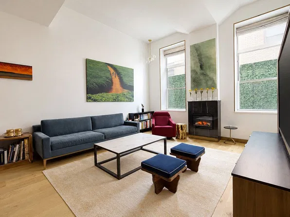 257 W 117th St APT 1E, New York, NY 10026