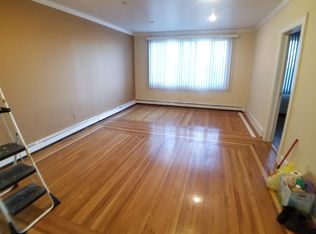 14950 15th Rd, Whitestone, NY 11357