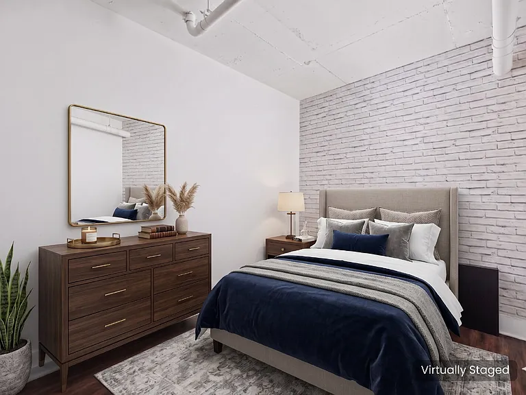 715 N Graham St #204 — Photo 16