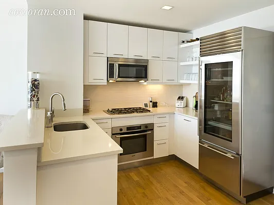 Sold by Corcoran | media 6