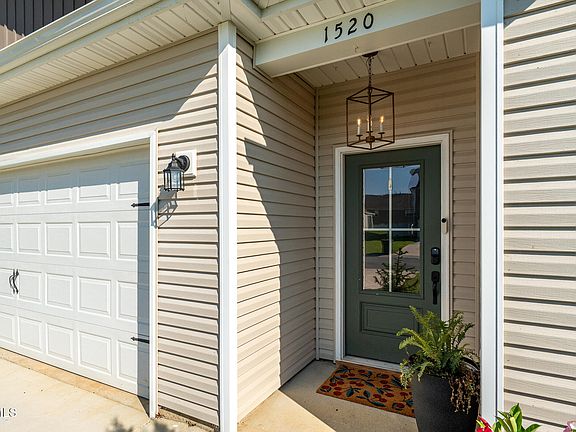 5th image of 1520 Raccoon Ln