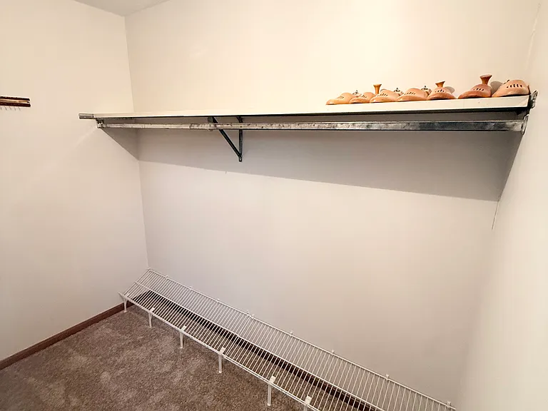 7124 Hollyhock Ln — Photo 21