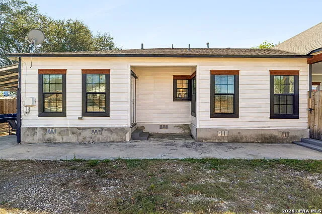 1444 McKinley Ave — Photo 15