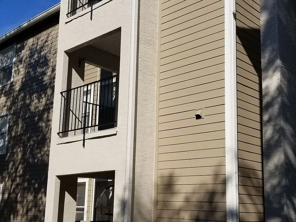 4720 Walden Cir #1434