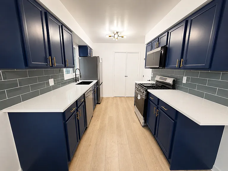 3202 W Birkshire Dr — Photo 14