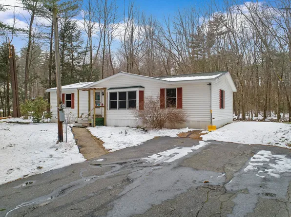 18 Roy Street, Raymond, NH 03077