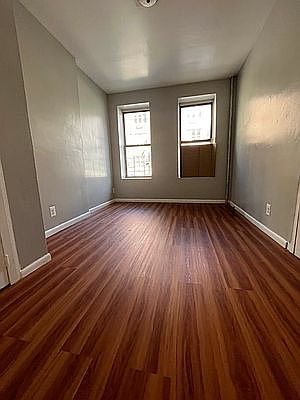 4th image of 598 Marcy Ave #1B
