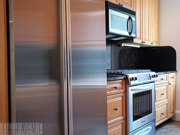 4th image of 1160 5th Ave APT 304